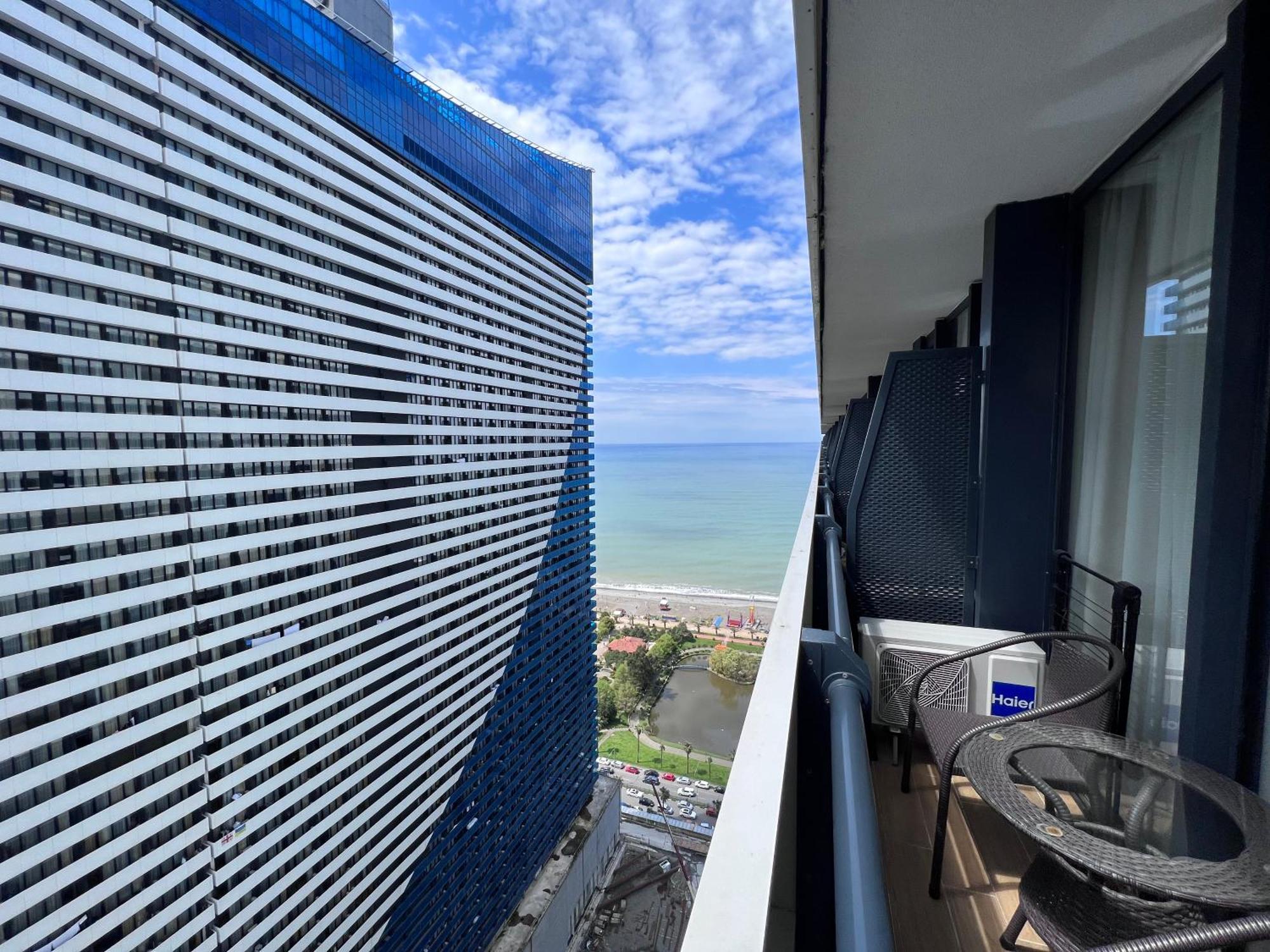 Amazing View Apartments Batumi Eksteriør bilde